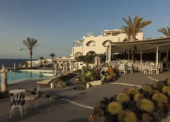 Therasia Resort Sea And Spa - The Leading Hotels Of The World